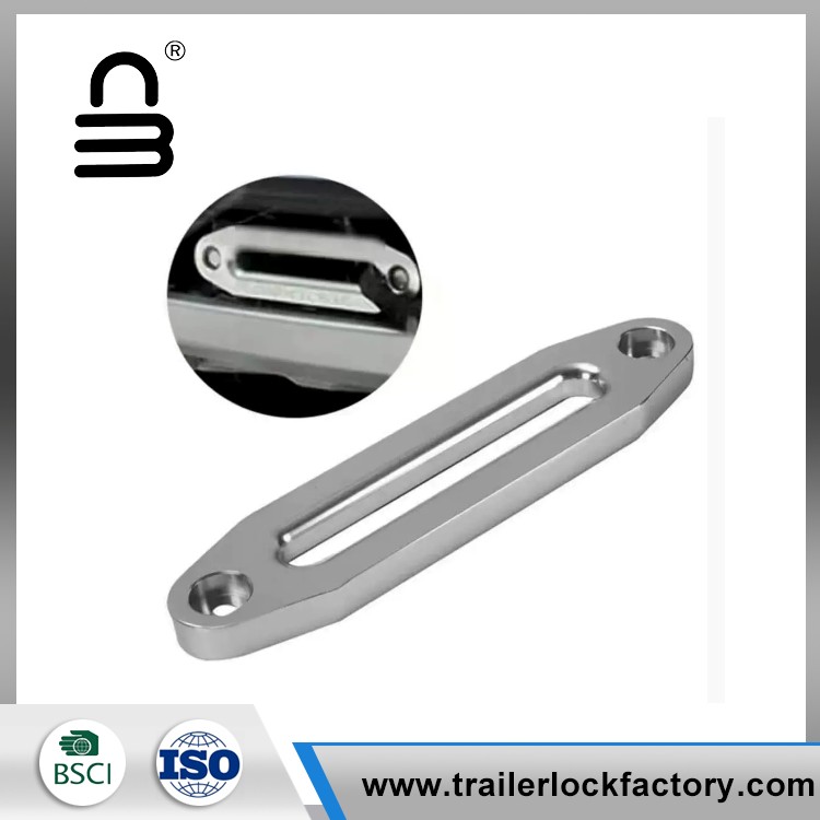 Assiette de guidage du treuil